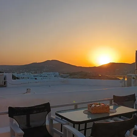 Athina'S Blue Studios Naousa (Paros)