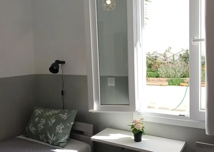 Athina's Blue Apartman Náusza