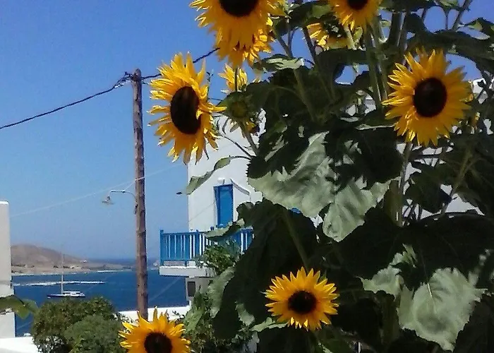 Athina's Blue Apartman *