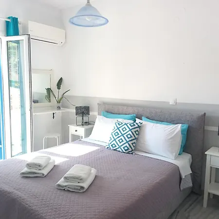 Apartment Athina'S Blue Studios *