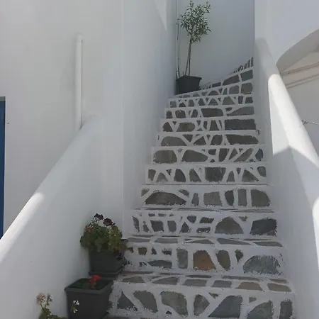 Athina'S Blue Studios Apartment *