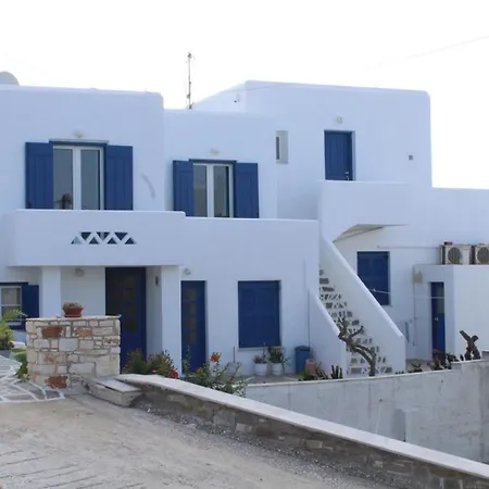 Athina's Blue Náoussa