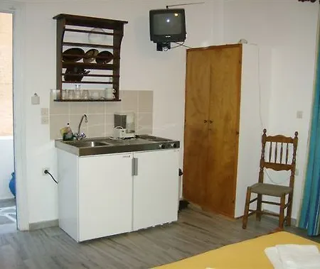 Apartment Athina'S Blue Studios