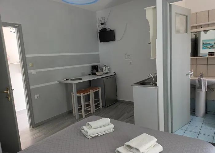 Athina's Blue Appartement