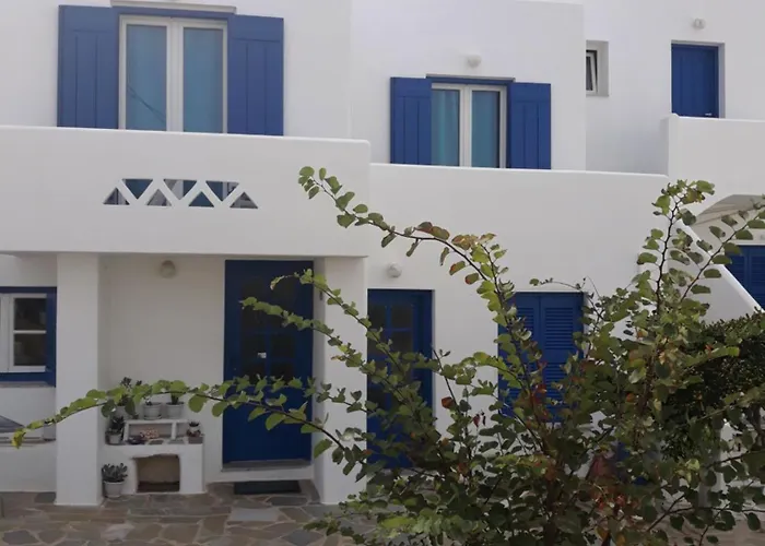 Athina's Blue Náoussa