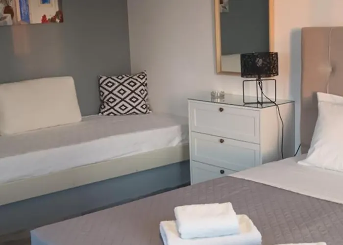 Athina's Blue Appartement Náoussa