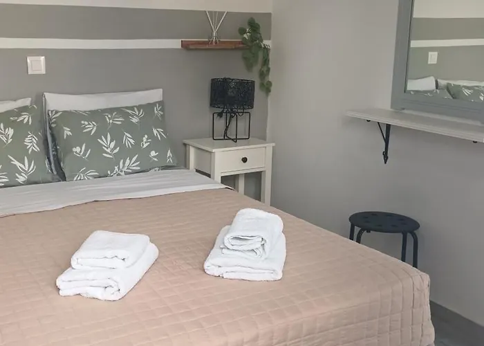 Athina's Blue Appartement *